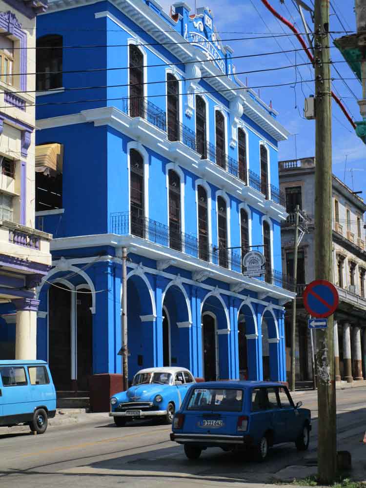 Seit 2011 werden die Montecristo in der H.Upmann-Fabrik auf der Calle Belascoain No.852 gefertigt. Montecristo Geschichte