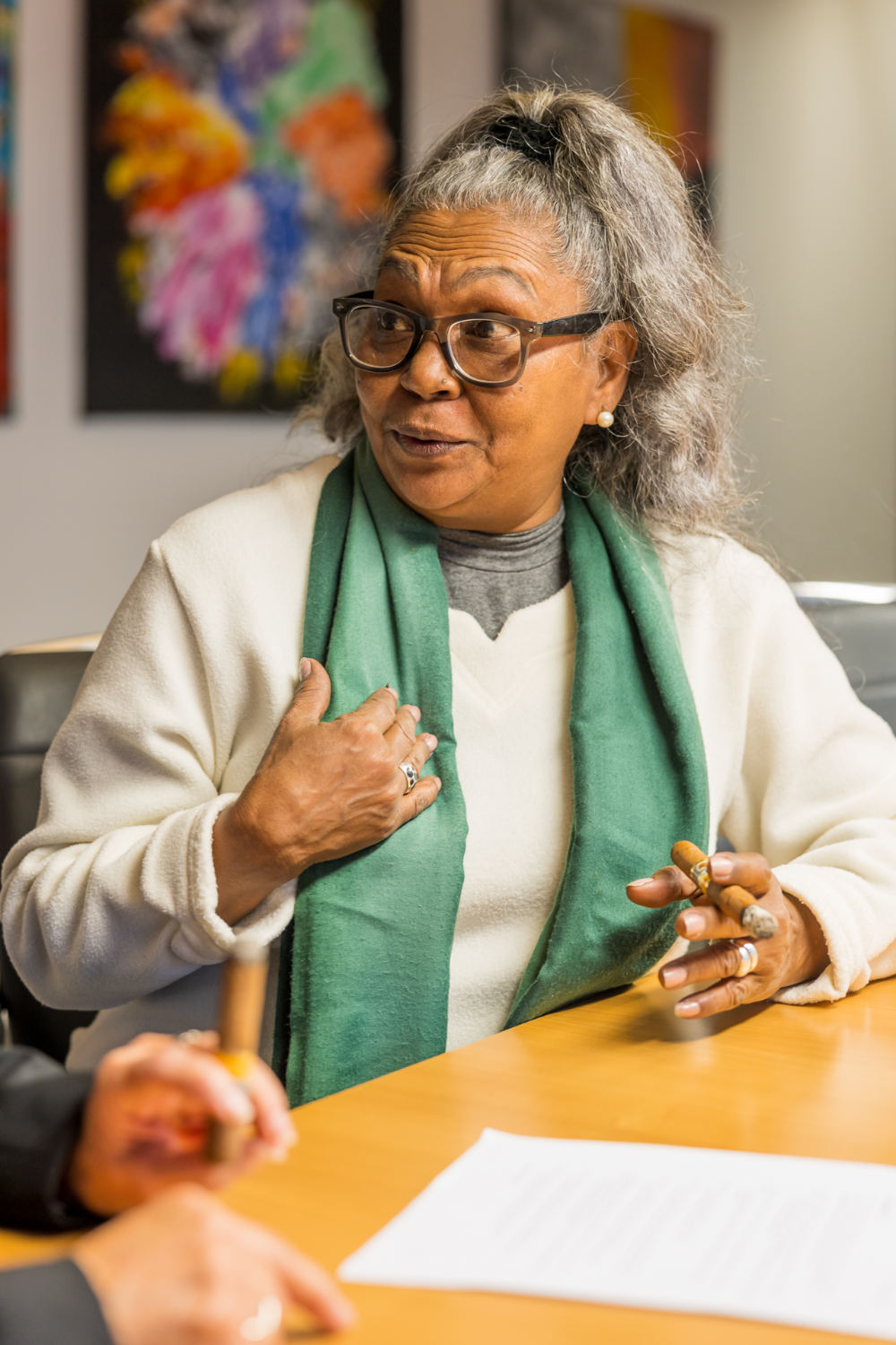 Con corazón y convicción: habla de los primeros años en El Laguito, una época llena de nuevos comienzos, pasión e idealismo.