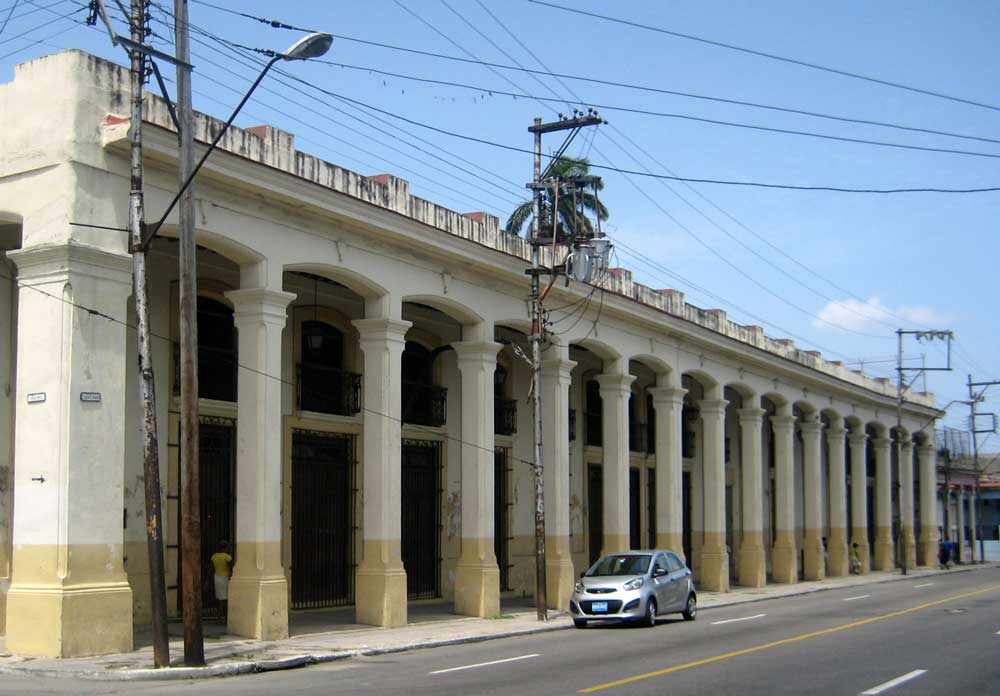 Eine Fabrik, in der die Zigarren der Marke Henry Clay hergestellt wurden (3/3): Die Manufaktur auf der Calzada de Luyano No.100. Henry Clay Geschichte