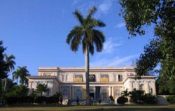 Die ehemalige Villa eines Zuckerbarons – man konnte in Kuba mit Zucker mal reich werden…