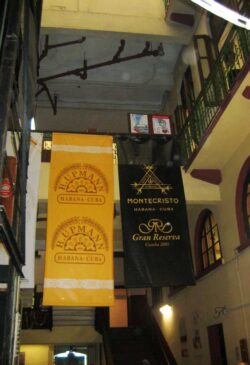 Auch heute noch gehören sie zusammen: die Marken Montecristo und H.Upmann, gefertigt in derselben Fabrik.