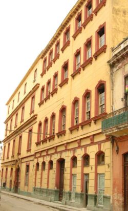 1944 wurde die Produktion der Montecristo Zigarren auf die Calle Amistad verlagert.