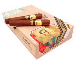 Ha habido varias Ediciones Limitadas de la marca Bolívar, esta es del año 2014.