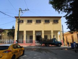 Ab spätestens 1950 wurden die Zigarren der Marke José L. Piedra in dieser Fabrik auf der Calle 57 in Havannas Stadtteil Marianao gefertigt.