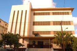 Die heutige Corona-Manufaktur (Stand: 2026) befindet sich auf der Avenida 20 de Mayo in Havanna. Sie ist das Stammhaus, die Casa Matriz, auch der Marke Punch.
