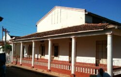 Manufakturen der Marke Juan López 4/ 4: Die Casa Matriz, das Stammhaus, der Marke Juan López befindet sich heute in San Antonio in der Provinz Artemisa, südlich von Havanna gelegen. Wie lange genau die Zigarren der Marke Juan López dort schon gefertigt werden, ist nicht bekannt.